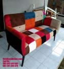 Sofa Retro Warna Motif Colorfull
