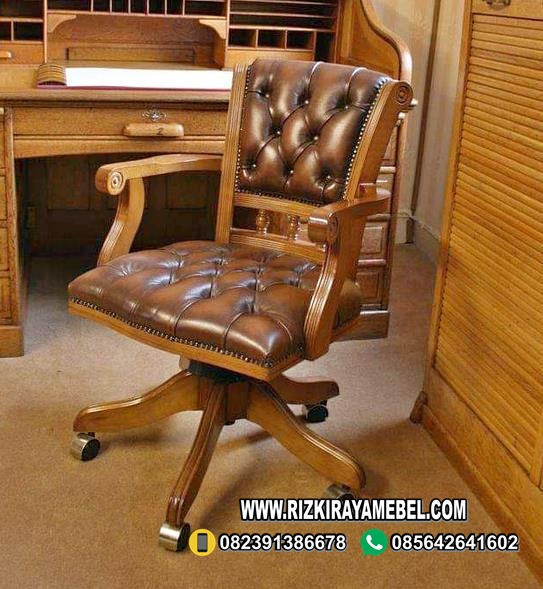 Kursi Direktur Kayu Jati Mewah