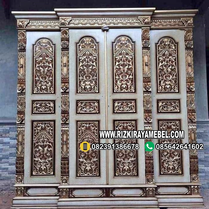 Lemari Pakaian Ukir 4 Pintu Jati